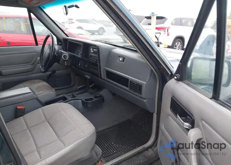 1996 Jeep Cherokee Sport/Classic from USA, damaged, VIN 1J4FJ68S1TL273364